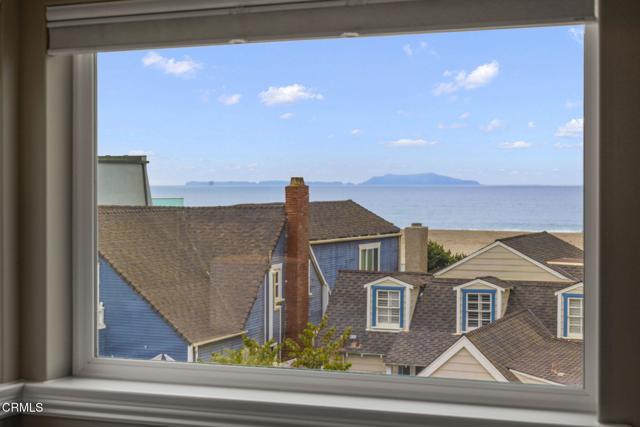 Detail Gallery Image 42 of 59 For 104 La Brea St, Oxnard,  CA 93035 - 3 Beds | 3/1 Baths