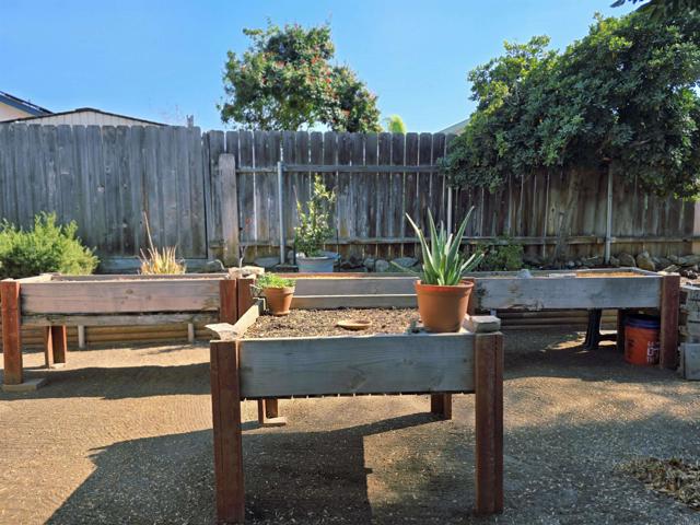 9690 Bundy Drive, Santee CA: https://media.crmls.org/mediaz/c2c690a9-65f6-4647-a9bc-b8685e32e07d.jpg