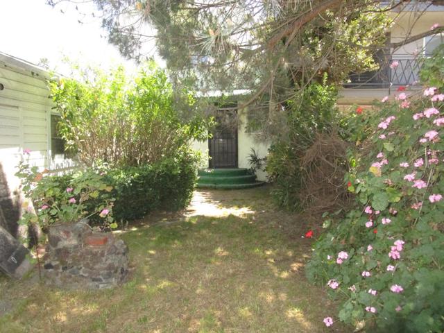 2625 High Street, Oakland CA: https://media.crmls.org/mediaz/c2c74e2f-46fc-464f-8e09-8ba6fbd2b40a.jpg