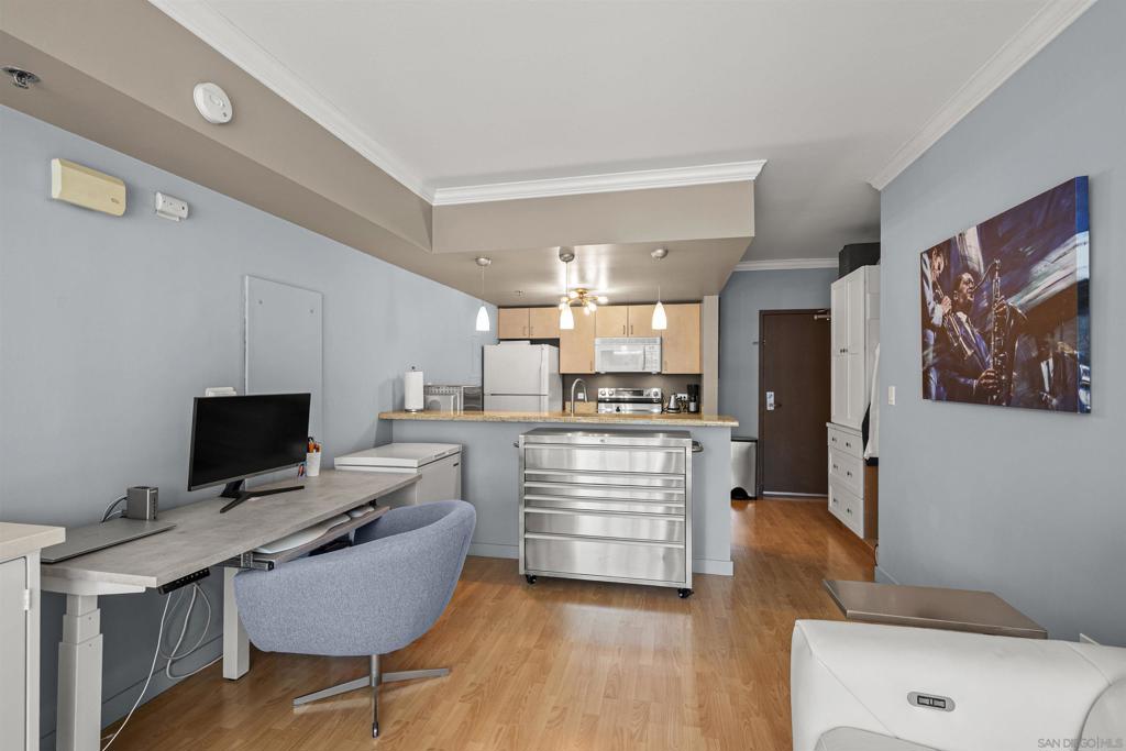 425 Beech - photo 10