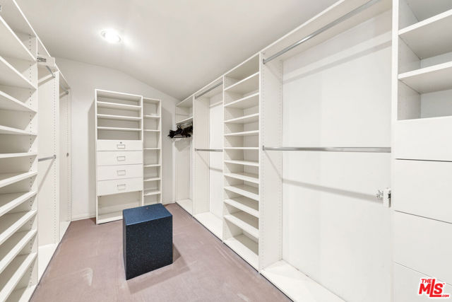 1148 COLDWATER CANYON Drive, Beverly Hills CA: https://media.crmls.org/mediaz/c2c7e2b1-6145-485f-bdfc-d3934a6f7307.jpg