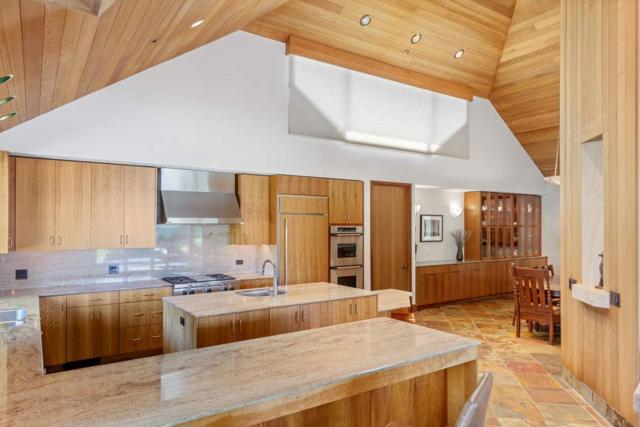 33732 E Carmel Valley Road, Carmel Valley CA: https://media.crmls.org/mediaz/c2c8e651-a3bd-4ed6-acb7-13dbb146433d.jpg
