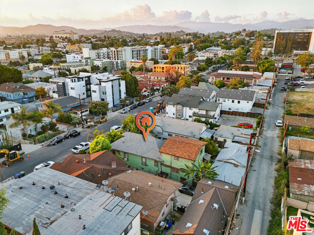 220 N Burlington Avenue, Los Angeles CA: https://media.crmls.org/mediaz/c2c900ef-f631-44fa-ab08-52d0b85939f6.jpg