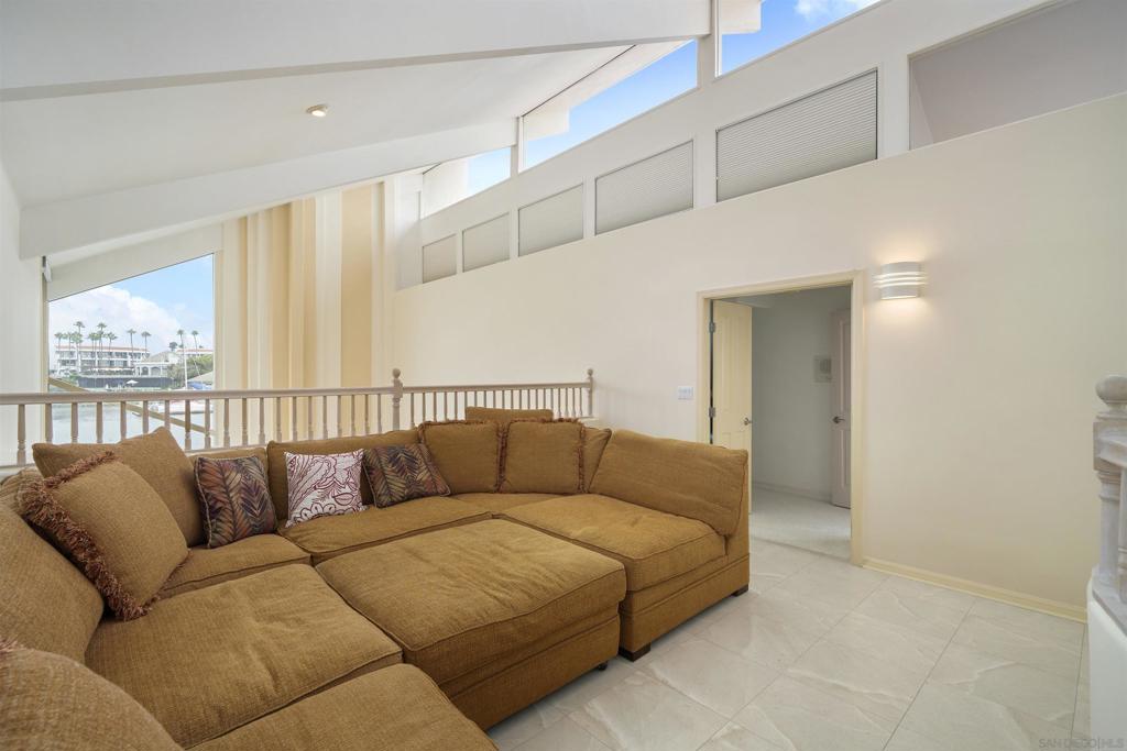 MLS #250035539SD image #30