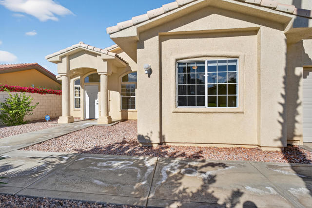 69020 San Susanna Avenue, Cathedral City CA: https://media.crmls.org/mediaz/c2c9816e-6780-4cf9-89ef-3d35fd5567c2.jpg