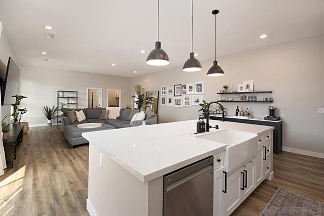 4625 Adair St, San Diego CA: https://media.crmls.org/mediaz/c2cb0bd4-78cc-4d6d-a5f2-abb2f9d0793f.jpg