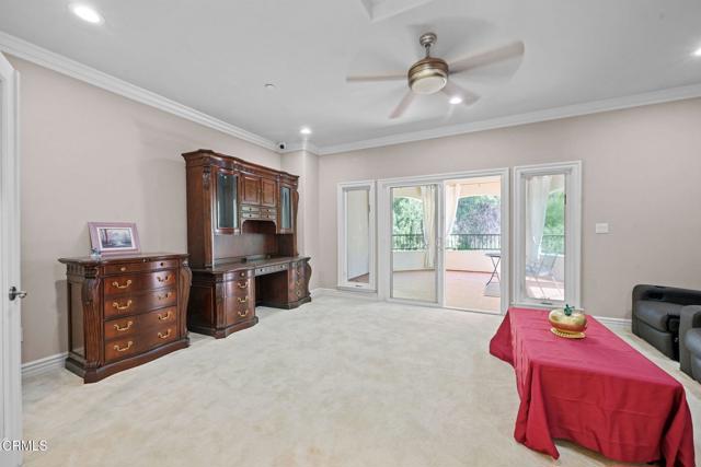 Detail Gallery Image 37 of 73 For 3263 New York Dr, Pasadena,  CA 91107 - 7 Beds | 5/1 Baths