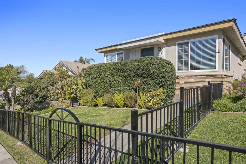 4614 Saratoga Ave - photo 3