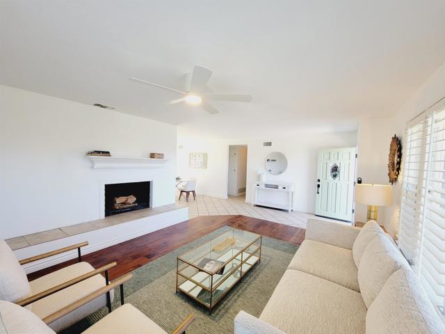 Image 16 of 75 For 12059 Los Amigos Way