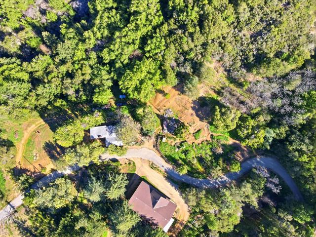 24733 Loma Prieta Avenue, Los Gatos CA: https://media.crmls.org/mediaz/c2ccc0e6-22fb-43b2-880b-f5577c0d3ebb.jpg