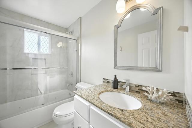 1097 10th Avenue, Redwood City CA: https://media.crmls.org/mediaz/c2cd62b0-0d32-465c-9692-d5327628c9b9.jpg