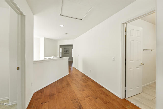 1529 La Verada Court, Camarillo CA: https://media.crmls.org/mediaz/c2ce1a48-98fa-4b5d-9828-fb1c610b1512.jpg