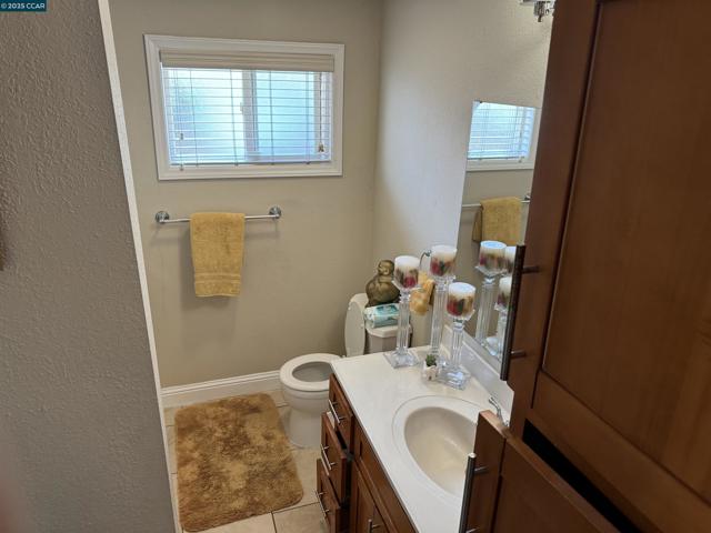 4304 Belle Dr, Antioch CA: https://media.crmls.org/mediaz/c2ce69c9-0246-4e70-9fdf-e74cbf1ca811.jpg