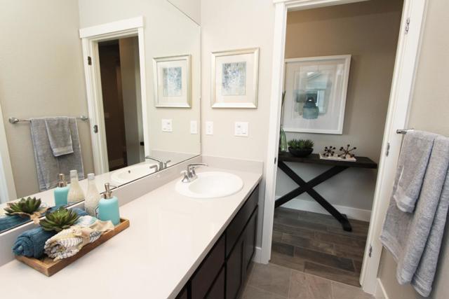 1656 Dolomite Drive, Los Banos CA: https://media.crmls.org/mediaz/c2d424fe-0883-4d54-bad3-8b72a89c1dce.jpg