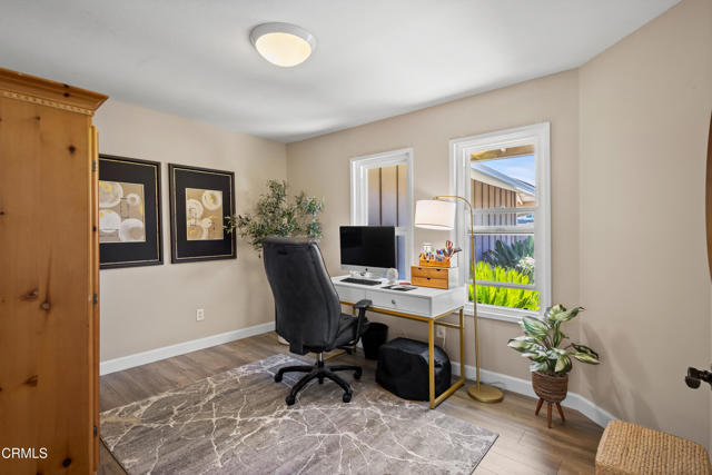 1684 San Joaquin Avenue, Ventura CA: https://media.crmls.org/mediaz/c2d529ad-0b9a-4359-a83a-845db09bb1c1.jpg