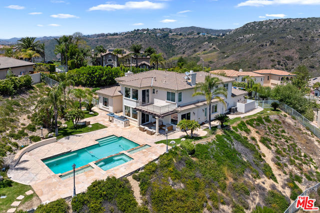 7416 Wiscasset Drive, West Hills CA: https://media.crmls.org/mediaz/c2d58089-c86e-4d29-950c-516260eb80ab.jpg
