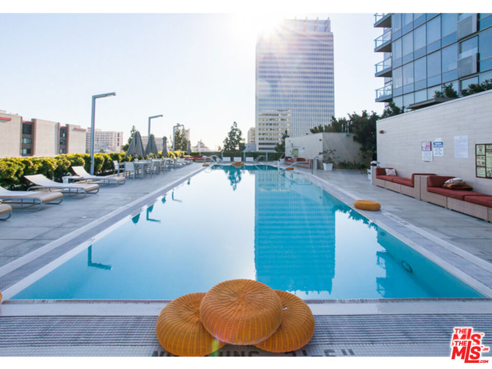 1155 S GRAND Avenue #415