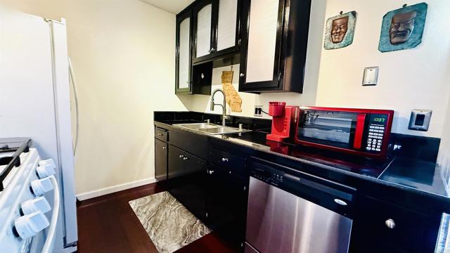 Detail Gallery Image 10 of 22 For 9719 Wintergardens Blvd., Lakeside,  CA 92040 - 1 Beds | 1 Baths