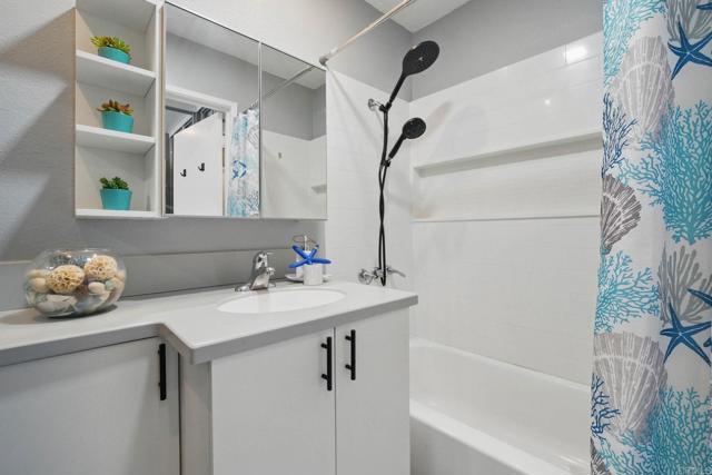 10296 Black Mountain Road, San Diego CA: https://media.crmls.org/mediaz/c2d9d1b1-337f-49e2-a473-e549bc31d02e.jpg