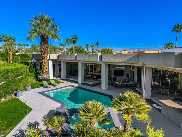 14 Stephen Terrace, Rancho Mirage CA: https://media.crmls.org/mediaz/c2db071e-7869-4a84-9a4e-29479da6c389.jpg
