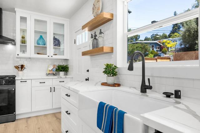 148 Reed Way, Santa Cruz CA: https://media.crmls.org/mediaz/c2dc12bd-d2f9-4e18-b947-f7d6294e722b.jpg