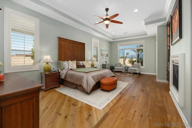 15674 Via Santa Pradera, San Diego CA: https://media.crmls.org/mediaz/c2dc9e90-b244-478d-817d-fad1856e1885.jpg