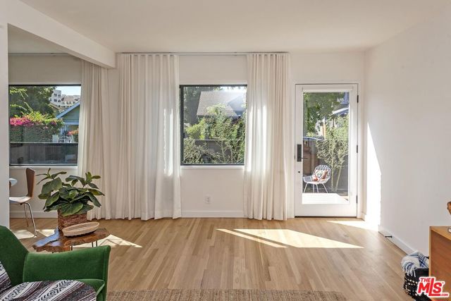 1964 Vista Del Mar Street, Los Angeles CA: https://media.crmls.org/mediaz/c2dceaa0-37b1-4ddc-a15e-4b3107e1e5c9.jpg