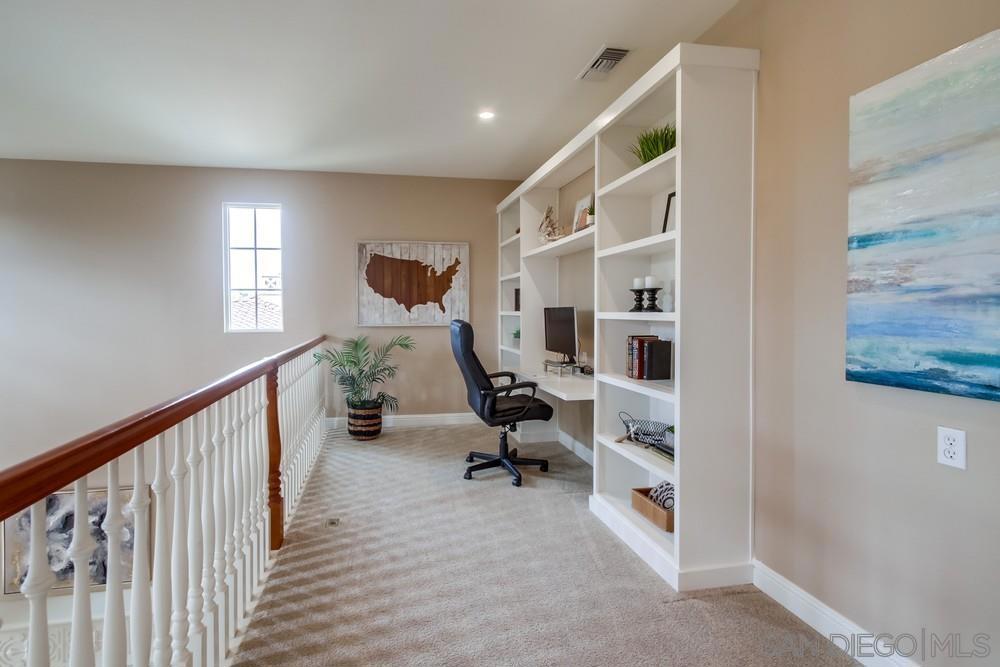 MLS #250025773SD img 20