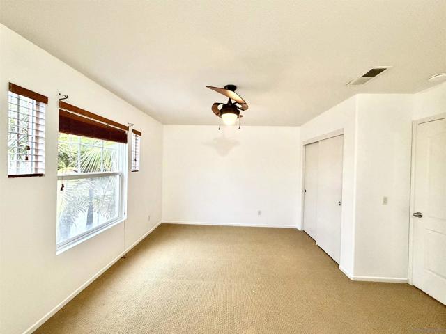 460 Chardonnay Court, San Marcos CA: https://media.crmls.org/mediaz/c2de36c1-59ce-4e1b-b76c-30bce94e3f39.jpg