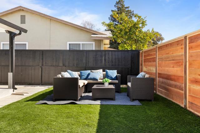 40422 Landon Avenue, Fremont CA: https://media.crmls.org/mediaz/c2dea5f0-90bc-4e1f-bf9e-5a25d34fb2e3.jpg