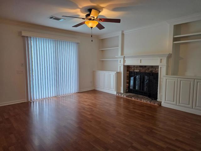 50 Nottingham Pl Place, Clayton CA: https://media.crmls.org/mediaz/c2df071a-a1d2-489e-9f30-6f1654df6a68.jpg