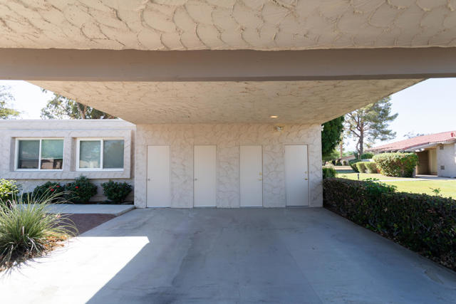 Image 63 of 69 For 82263 Odlum Drive