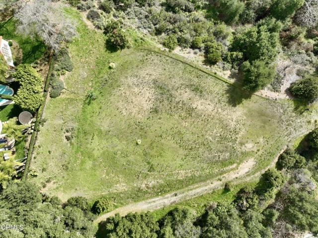 190 Sycamore Lane, Bradbury CA: https://media.crmls.org/mediaz/c2df7e8e-8c16-4732-8b1d-2fba19297c71.jpg