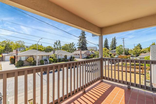 2643 Garfield Street, San Mateo CA: https://media.crmls.org/mediaz/c2dfd22b-94d4-47a0-947f-0662b9decbc9.jpg