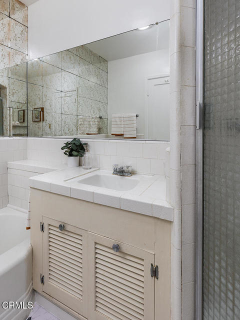 Detail Gallery Image 20 of 25 For 1875 Rose Ave, San Marino,  CA 91108 - 4 Beds | 3 Baths