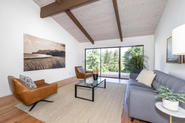 166 Sand Hill Circle, Menlo Park CA: https://media.crmls.org/mediaz/c2e05620-7011-43fb-bbe5-9672c040f090.jpg