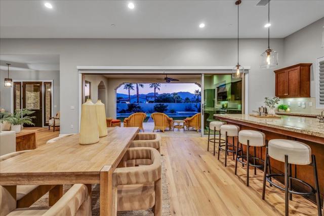 55120 Autumn Valley Court, La Quinta CA: https://media.crmls.org/mediaz/c2e09ab4-e9e7-47a4-9267-d512e2e63439.jpg