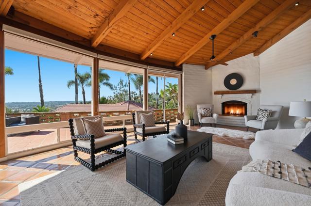 Image 16 of 75 For 3250 Venado Street