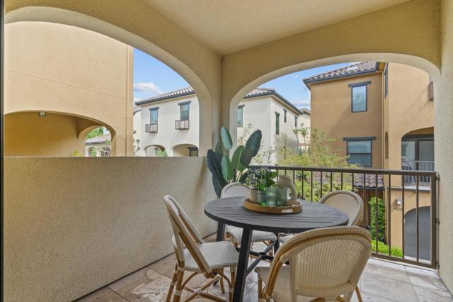 427 Willow Glen Way, San Jose CA: https://media.crmls.org/mediaz/c2e18035-bd7c-497f-85f5-4ab3494a3d74.jpg