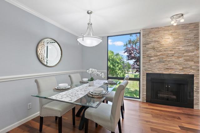 1061 Beach Park Boulevard, Foster City CA: https://media.crmls.org/mediaz/c2e20001-b39f-44eb-982c-62db062afbe1.jpg