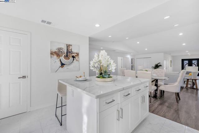 Image 18 of 45 For 2834 White Acres Dr