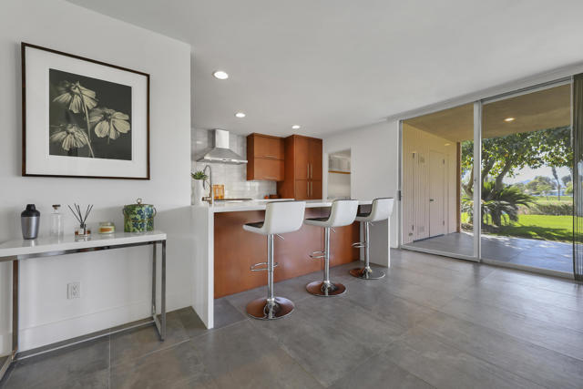 Image 10 of 31 For 42475 Adams Street 9
