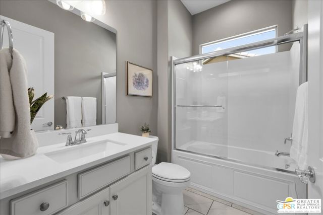 49 Bordeaux, Rancho Mirage CA: https://media.crmls.org/mediaz/c2e40963-ca00-4f58-86f3-00a25e1272e2.jpg