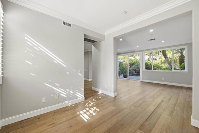 6467 Alexandri Cir, Carlsbad CA: https://media.crmls.org/mediaz/c2e4b12e-5454-42e5-9716-82a7e3d7181f.jpg
