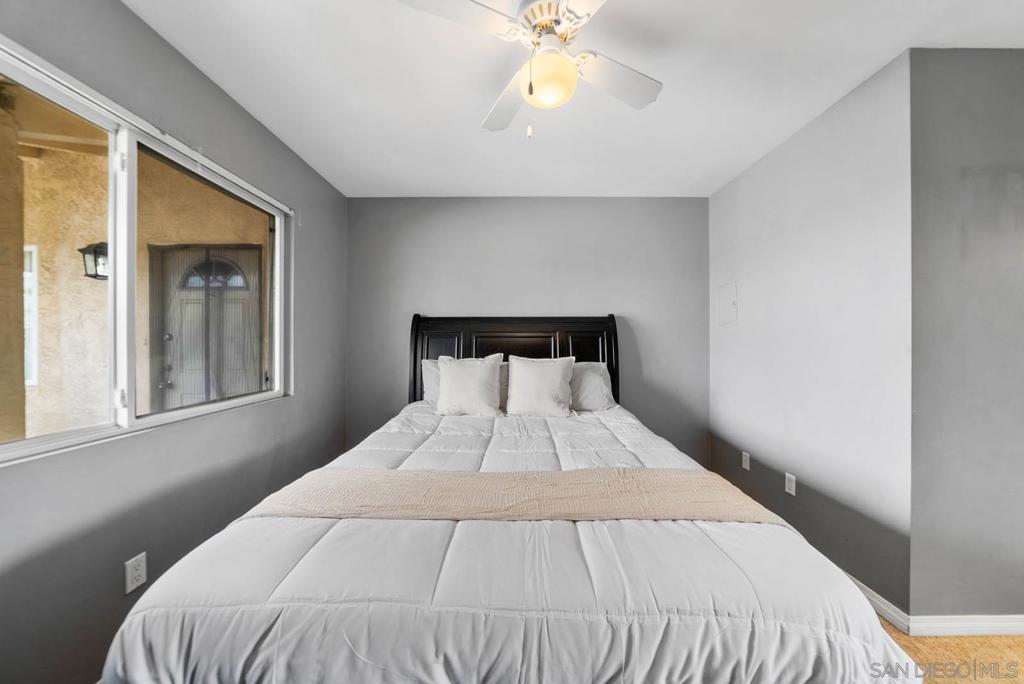 MLS #250036689SD image #11