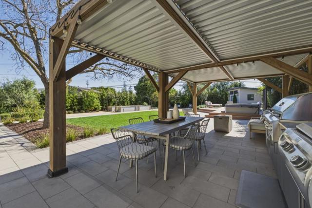 Image 38 of 67 For 1054 Longfellow Avenue