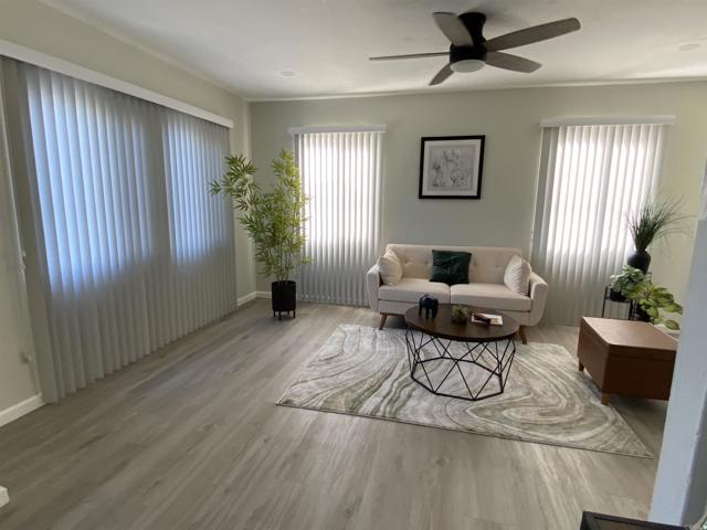 Detail Gallery Image 13 of 17 For 5454 Roswell St, –,  CA 92114 - 3 Beds | 2 Baths
