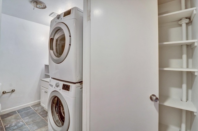 Image 10 of 24 For 1971 Bonifacio St 3