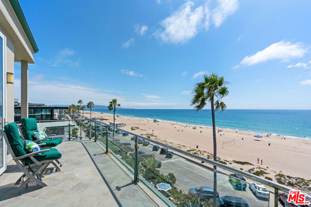 4406 The Strand, Manhattan Beach, California 90266, 3 Bedrooms Bedrooms, ,2 BathroomsBathrooms,Residential,Sold,The Strand,23301547