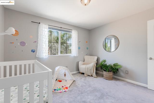 719 Monte Verde Ln, Brentwood CA: https://media.crmls.org/mediaz/c2eacb63-98b8-4dc6-b667-17d00e19ff3f.jpg